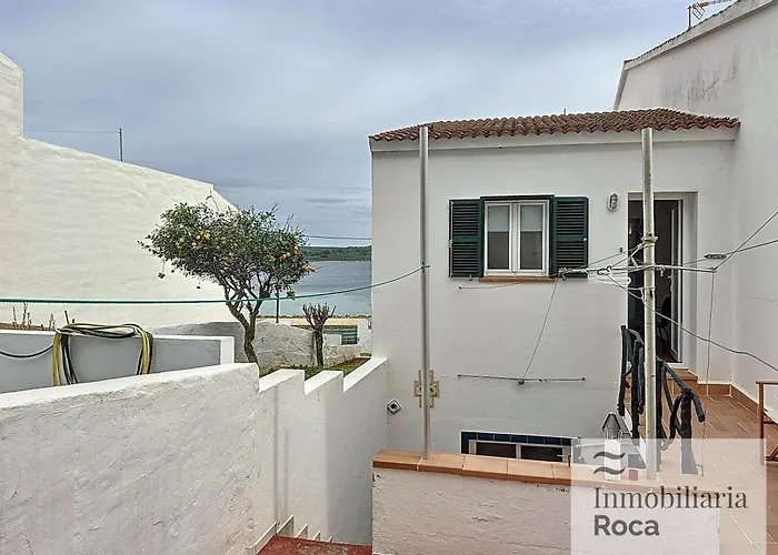 Roca Fornells, Maritim 53 - F275 *